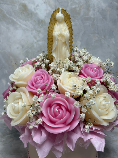 Bouquet de Velas Virgen – Fe, Luz y Amor