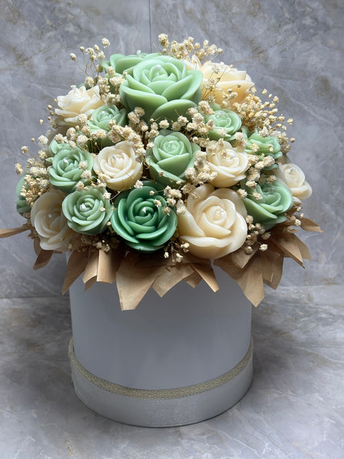 Bouquet de Velas Artesanales - Elegancia y
Aroma en un Solo Detalle